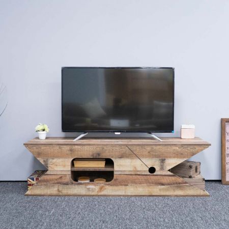 Meuble TV en bois de grange récupéré en forme de serre-joint - Meuble TV en bois de grange récupéré en forme de serre-joint